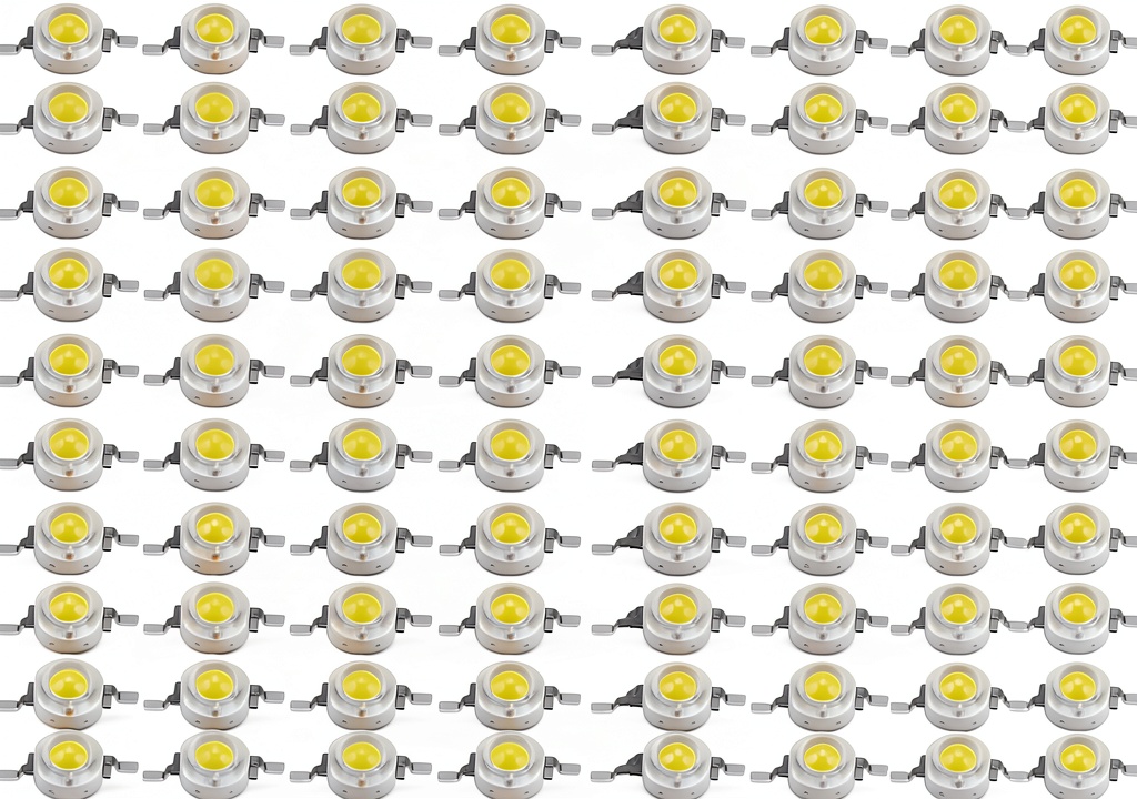 Close-up of GLOGLOW SMD LED beads showing aluminum alloy base and warm white light