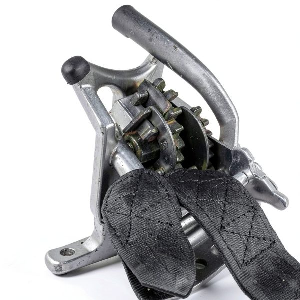Jack Boss 800lb Hand Winch Black Steel Design-5